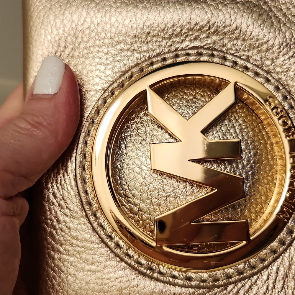 NWOT Michael Kors Metallic Gold Shoulder Bag - Picture 5 of 7